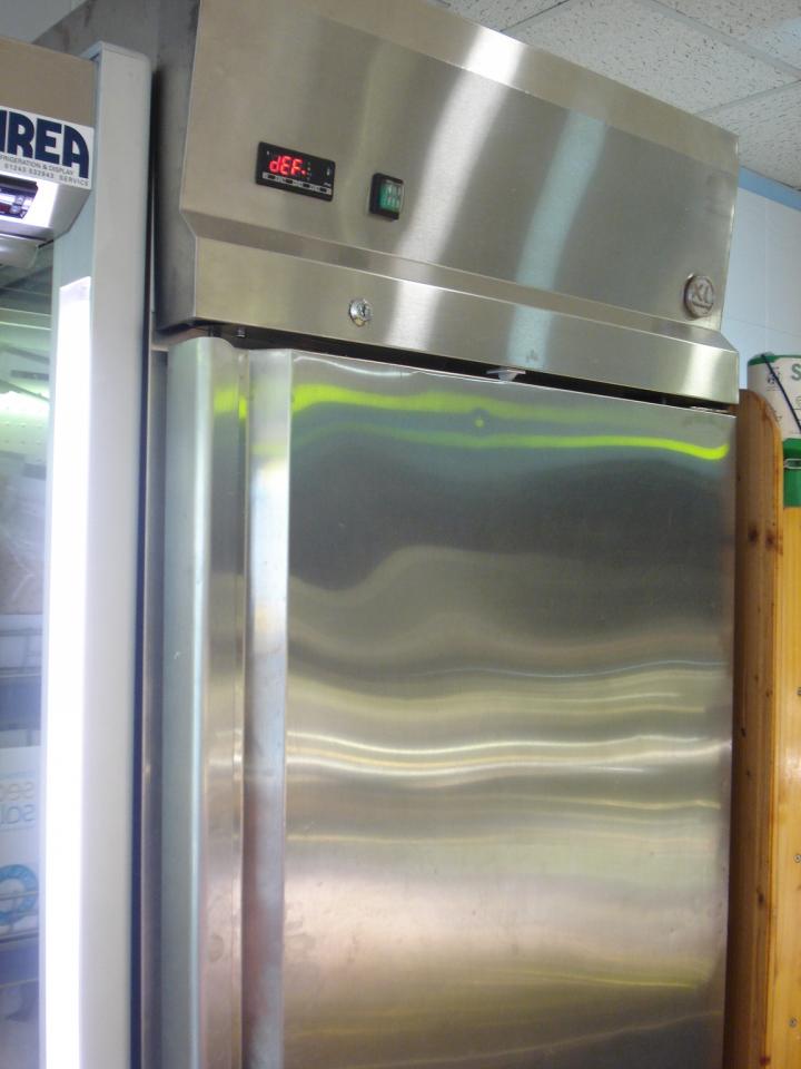 X L TALL STAINLESS STEEL CATERING FREEZER Second Hand Catering
